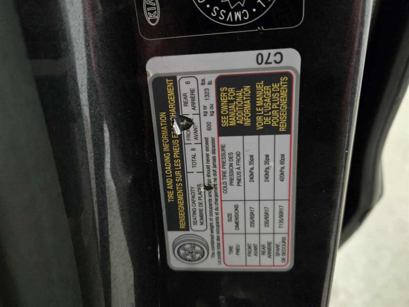 kia Sedona 2021 - 10