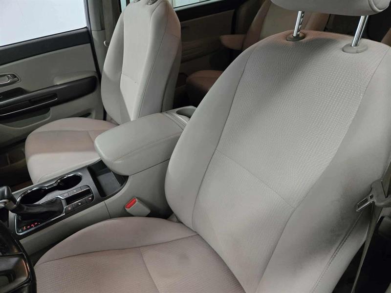 kia Sedona 2021 - 13