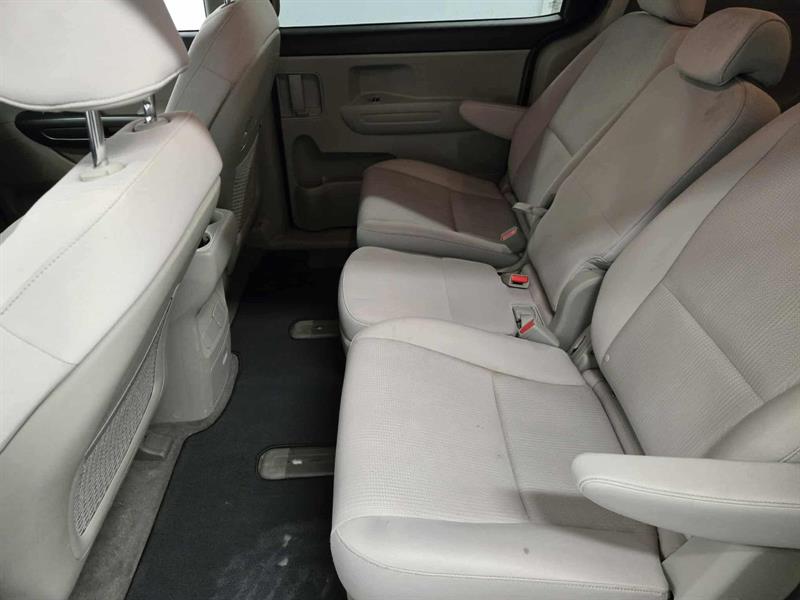 kia Sedona 2021 - 16