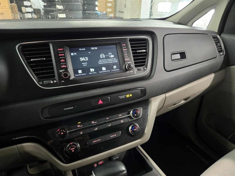 kia Sedona 2021 - 19