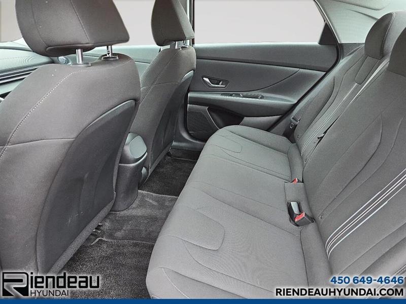 hyundai Elantra 2022 - 11