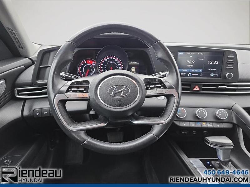 hyundai Elantra 2022 - 14
