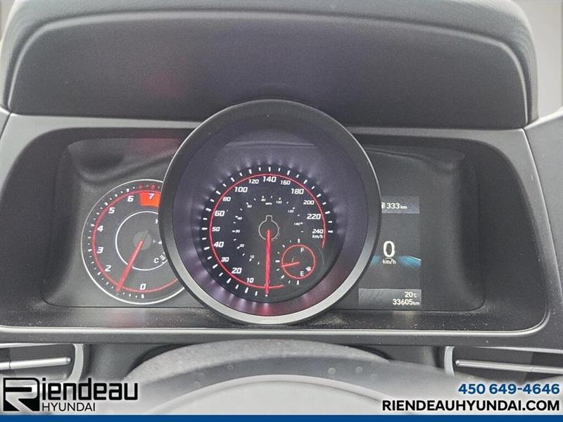 hyundai Elantra 2022 - 19