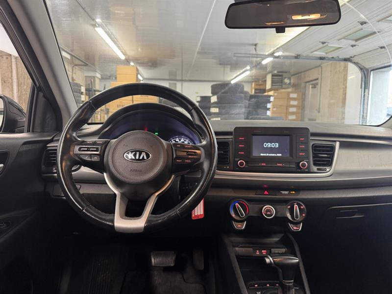 kia Rio 2020 - 14
