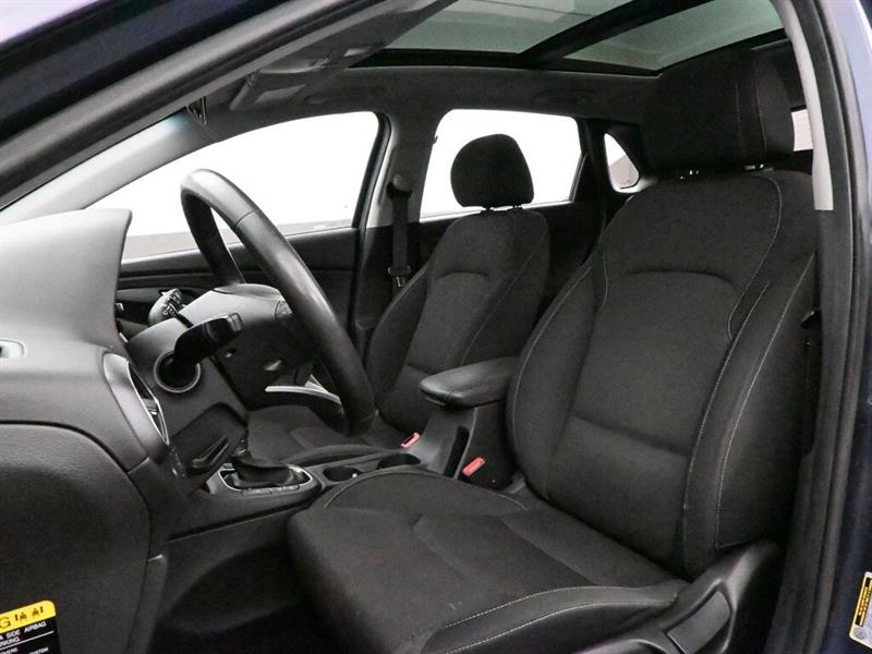 hyundai Elantra GT 2020 - 18