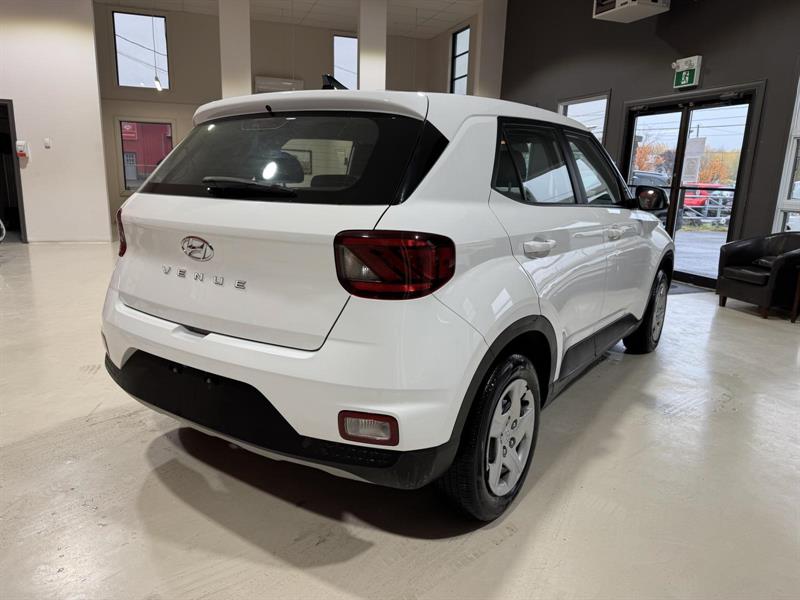 hyundai Venue 2022 - 8