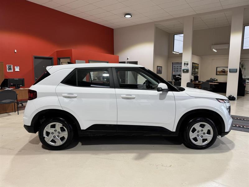 hyundai Venue 2022 - 9