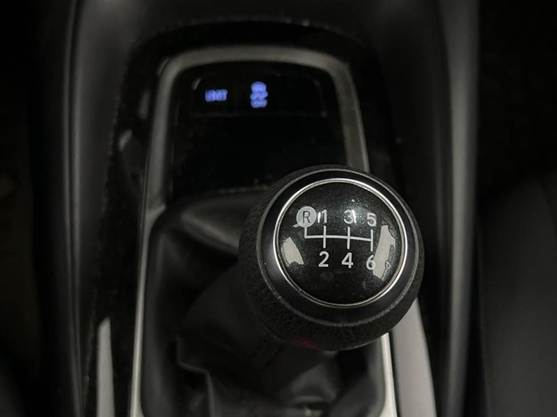 toyota Corolla 2022 - 16