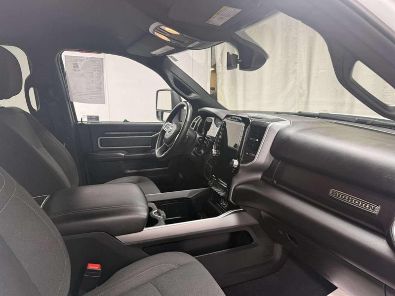 ram 3500 Big Horn 2024 - 8