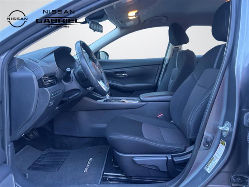 nissan Sentra 2022 - 12