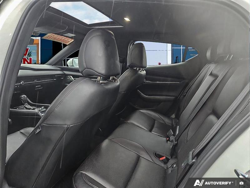 mazda Mazda3 Sport 2020 - 23