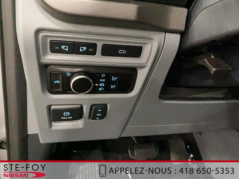 ford F-150 Lightning 2024 - 16