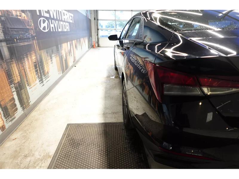 hyundai Elantra 2021 - 24