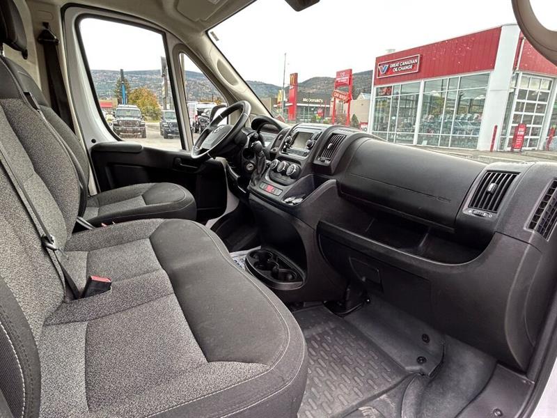 ram ProMaster Cargo Van 2018 - 11