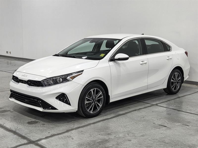 kia Forte 2023 - 14