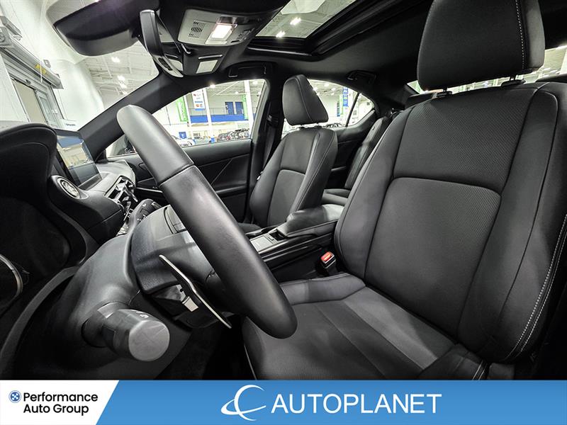 lexus IS 300 2024 - 19