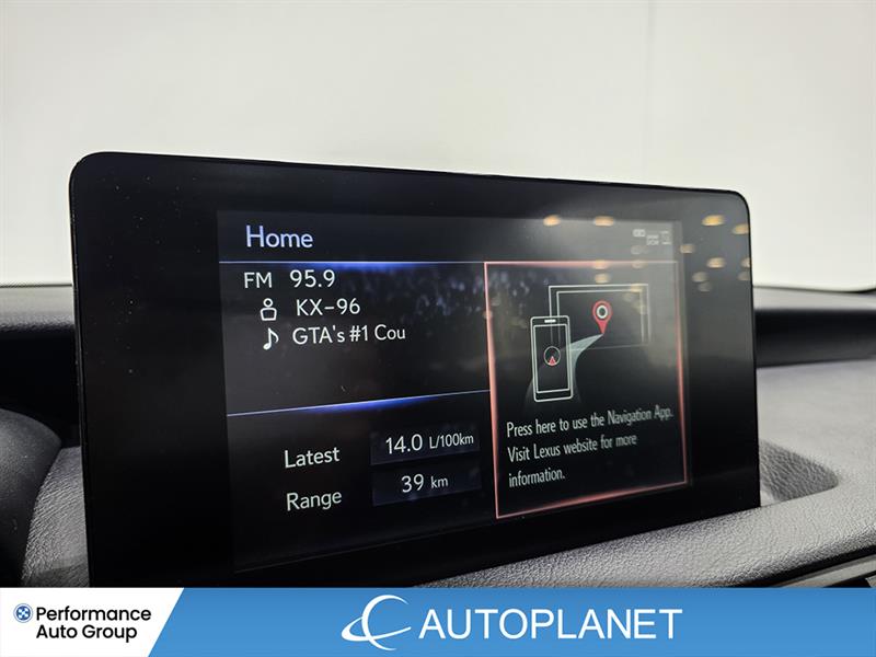 lexus IS 300 2024 - 27