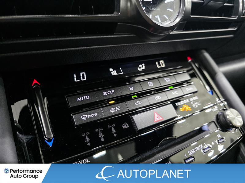 lexus IS 300 2024 - 34