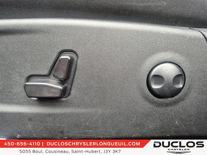 dodge Charger 2023 - 16