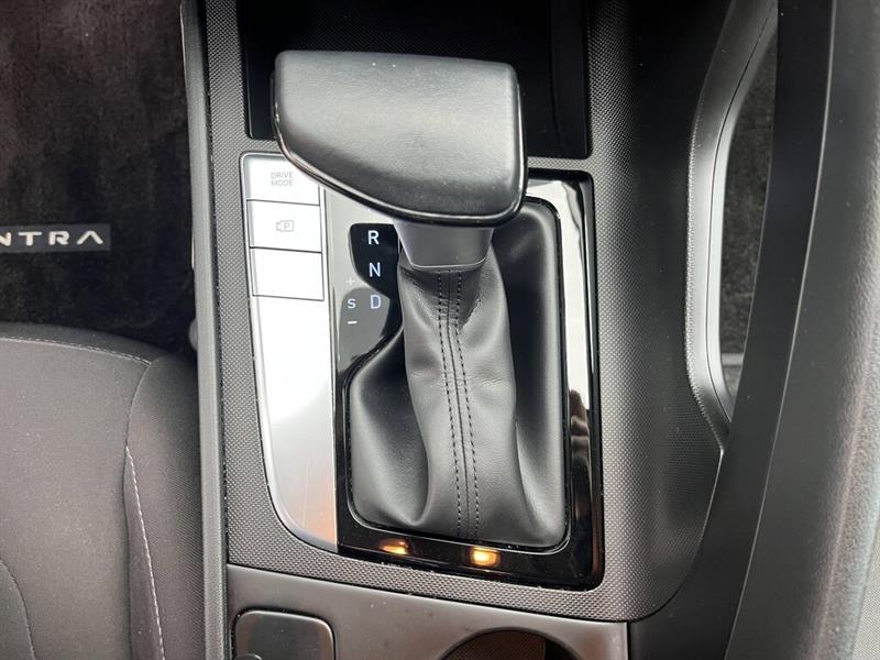 hyundai Elantra 2023 - 19