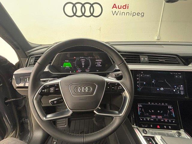 audi Q8 e-tron 2024 - 12