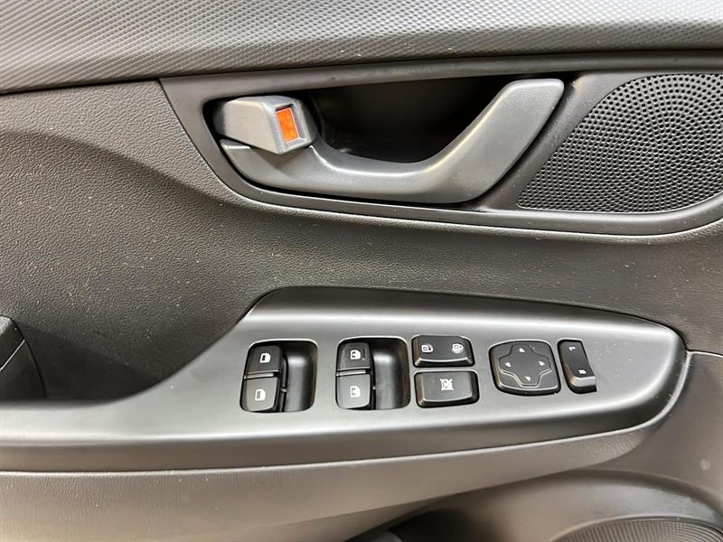 hyundai Kona 2022 - 21