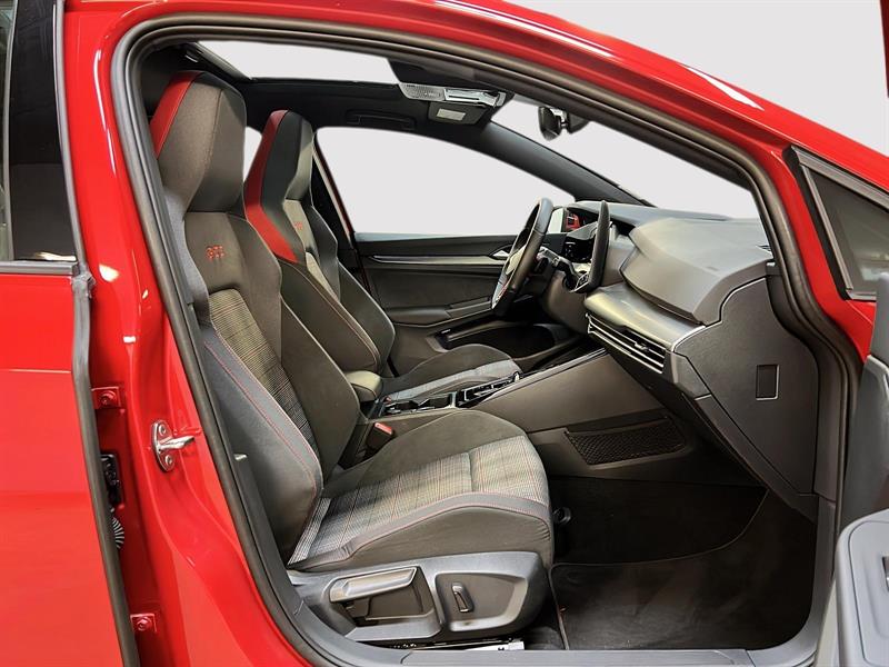 volkswagen GTI 2025 - 8