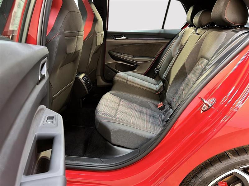volkswagen GTI 2025 - 9