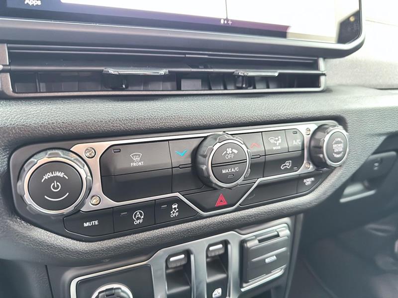 jeep Wrangler 2025 - 15