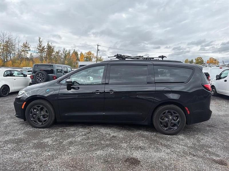 chrysler Pacifica 2022 - 3
