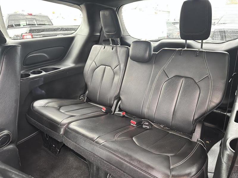 chrysler Pacifica 2022 - 10