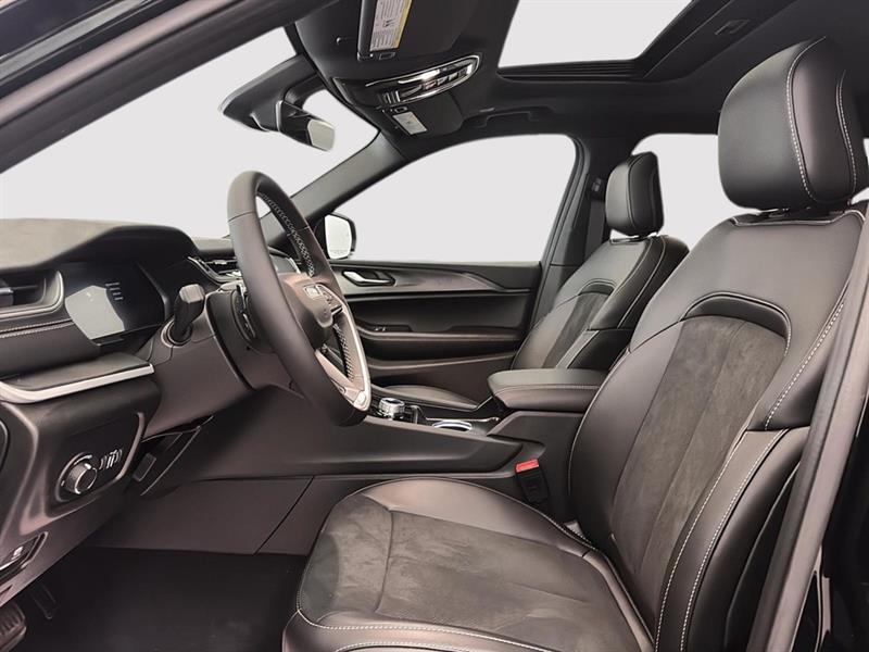 jeep Grand Cherokee 2025 - 13