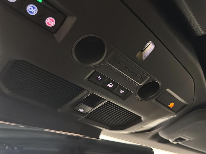gmc HUMMER EV SUV 2024 - 37