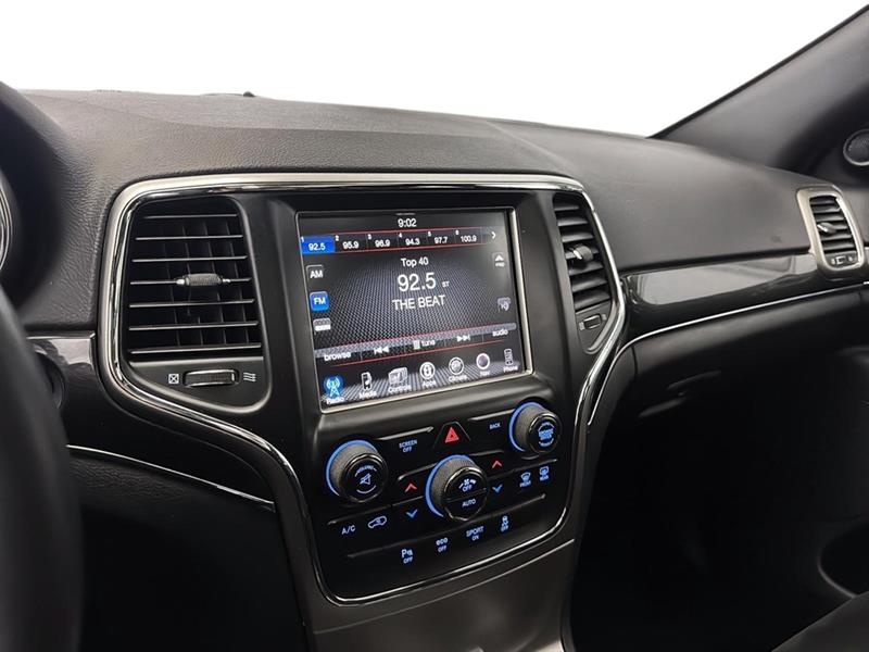 jeep Grand Cherokee 2017 - 33