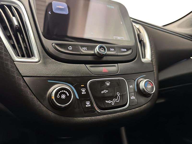 chevrolet Malibu 2017 - 32