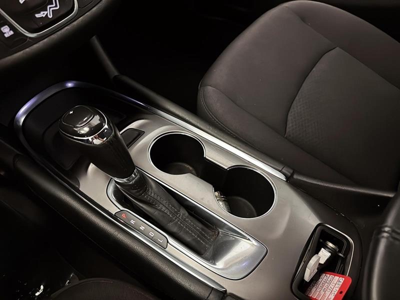 chevrolet Malibu 2017 - 33