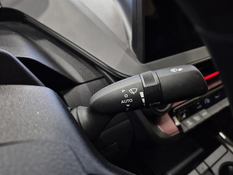 toyota Prius Prime 2024 - 13