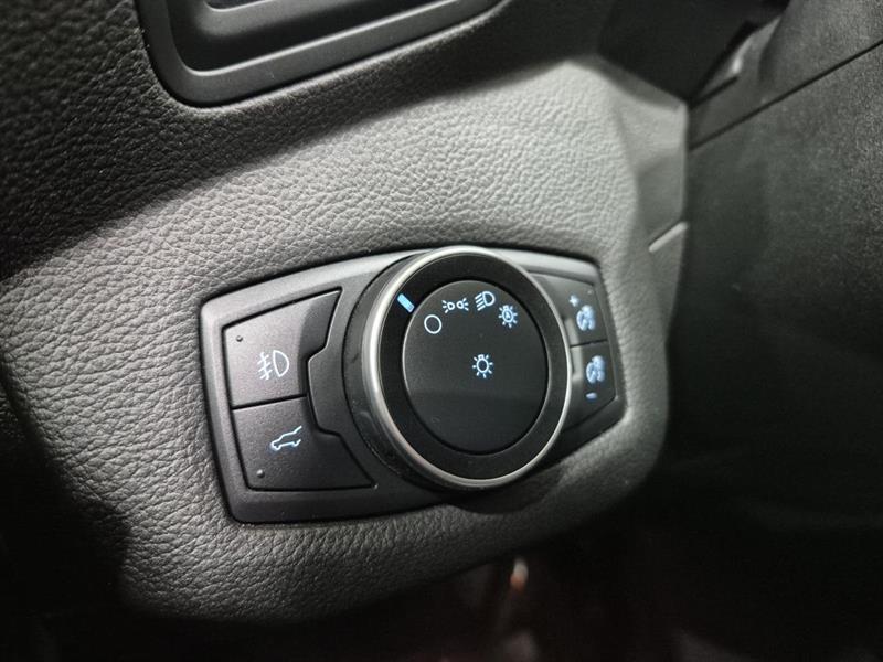 ford Escape 2017 - 12