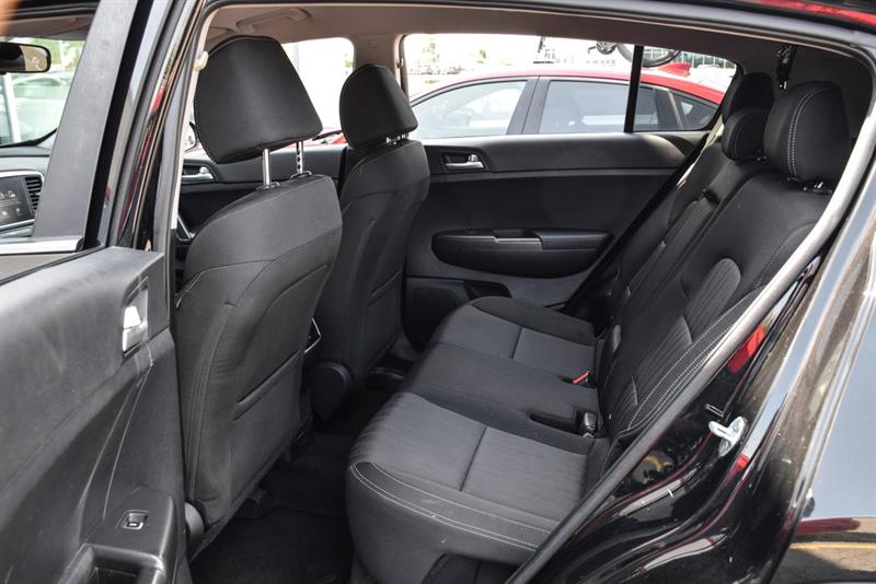 kia Sportage 2022 - 11