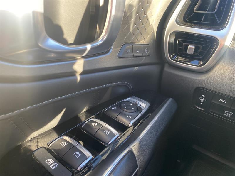kia Sorento 2022 - 26