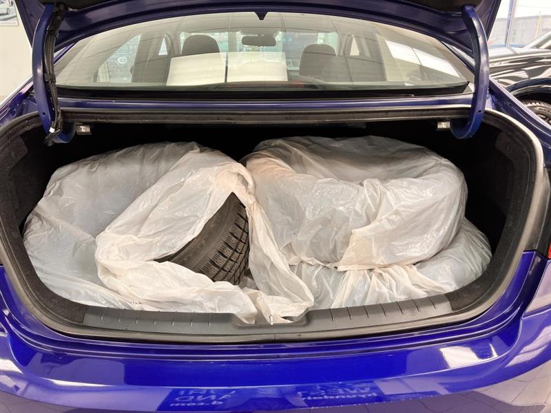 hyundai Elantra 2020 - 10