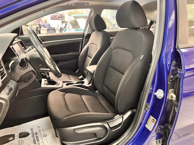 hyundai Elantra 2020 - 17