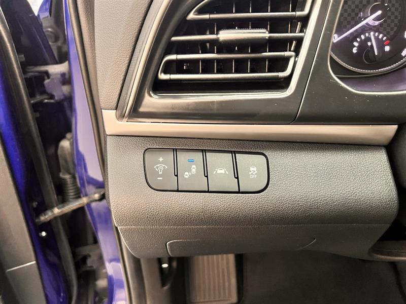 hyundai Elantra 2020 - 30