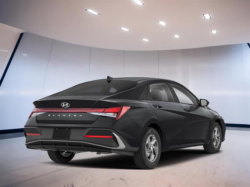 hyundai Elantra 2025 - 2