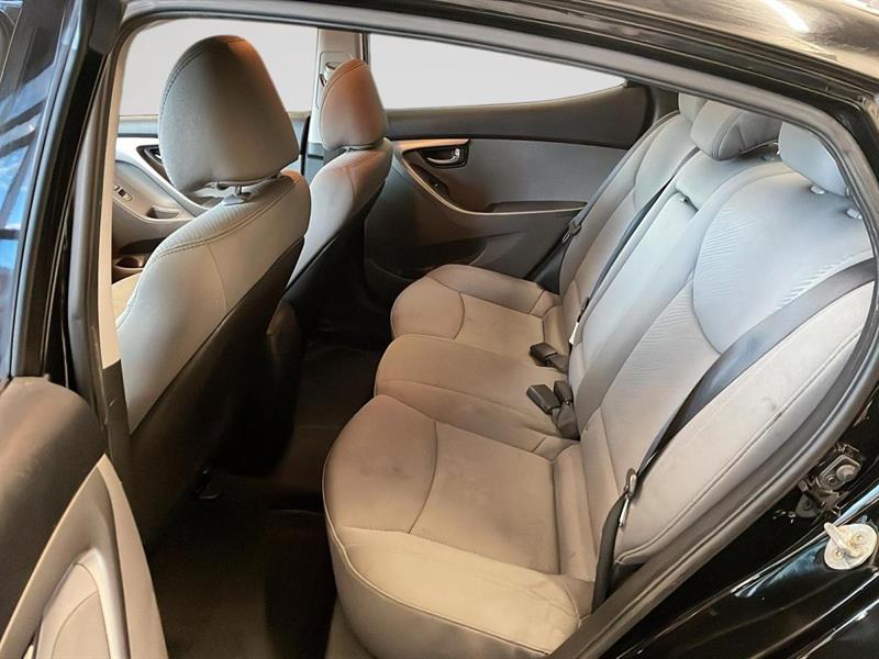 hyundai Elantra 2013 - 21
