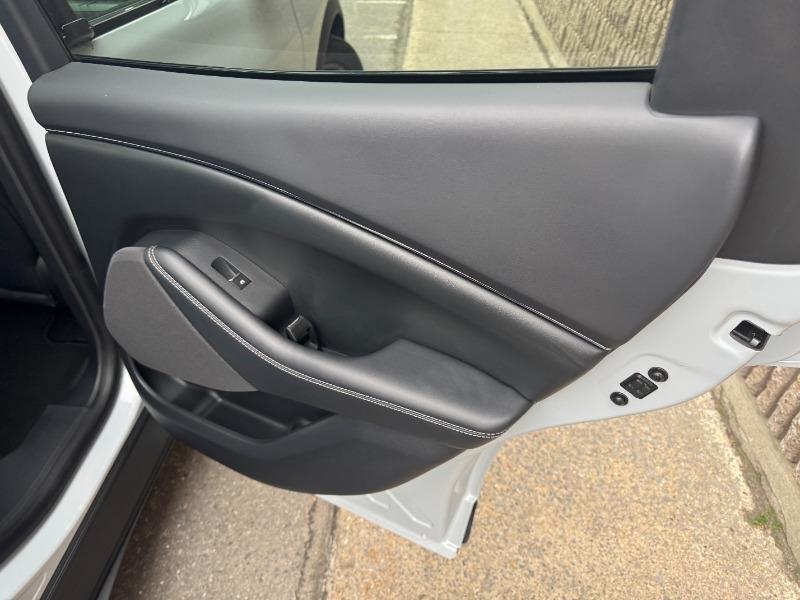 ford Mustang Mach-E 2022 - 23