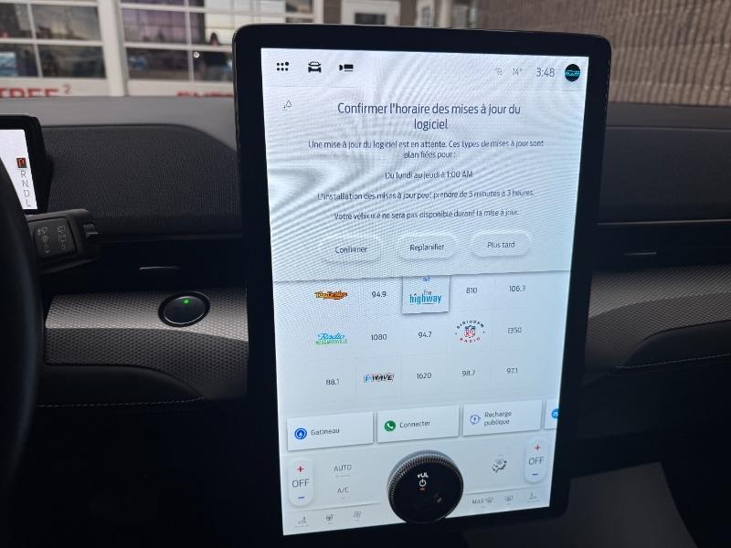 ford Mustang Mach-E 2022 - 30