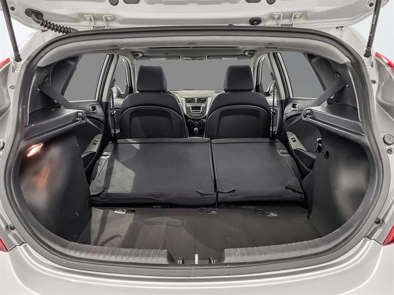 hyundai Accent 2017 - 23