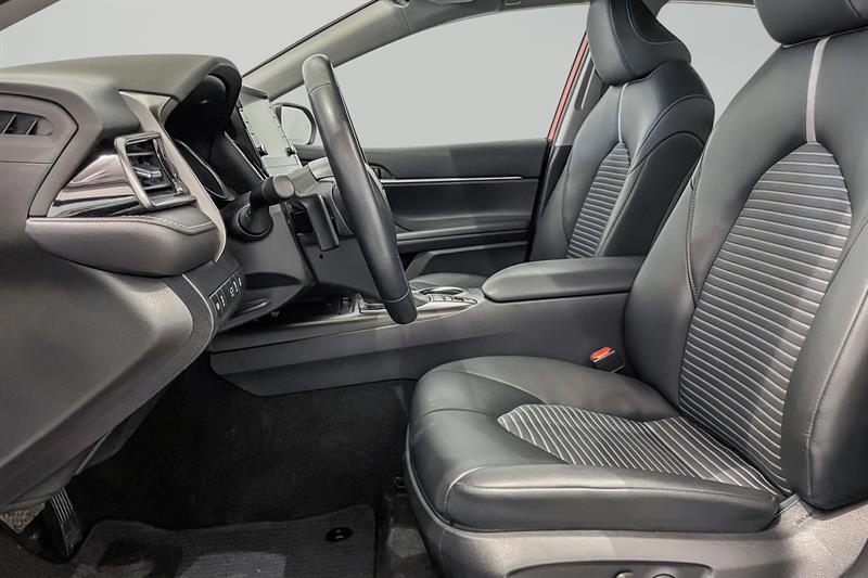 toyota Camry 2023 - 11