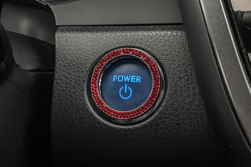 toyota Camry 2023 - 18